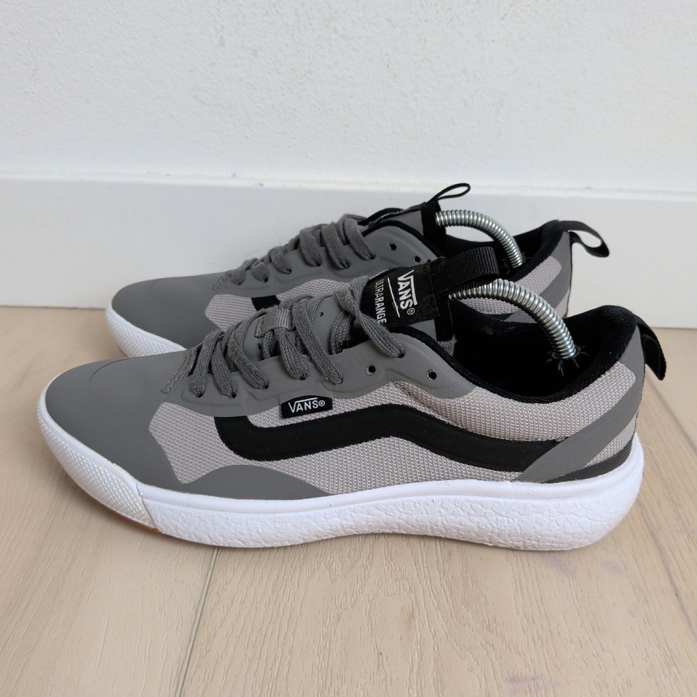 Vans UltraRange Rapidweld Womens 8 Mens 6.5 Grey Black Low Top Sneakers Shoes